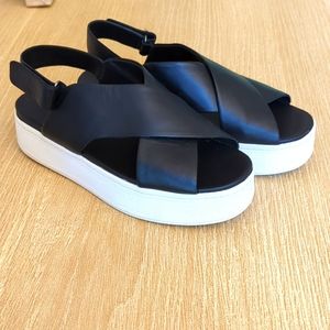 VINCE Weslan Platform Sandal 7.5